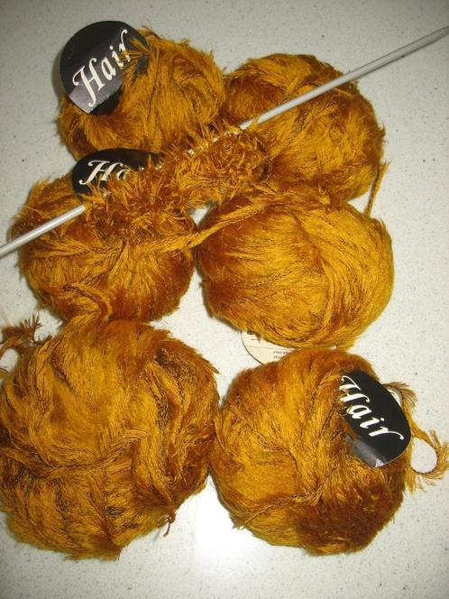 Restantje Fluffy Bolletje Donker Goudgeel 6 x, Hobby en Vrije tijd, Breien en Haken, Breien of Haken, Wol of Garen, Ophalen of Verzenden