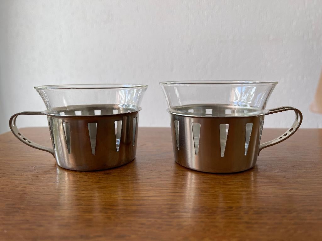 2 "Theeglazen in Houder" 'Jaren 70', Ophalen of Verzenden, Huis en Inrichting
