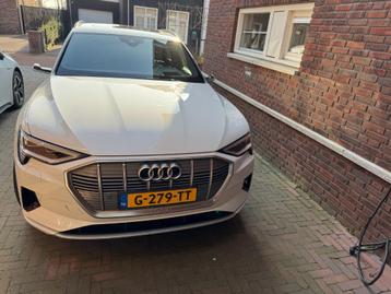 Audi e-tron 55 Quattro 360pk 2019 Wit beschikbaar voor biedingen