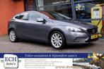Volvo V40 T3 150 pk Summum, Panoramadak, Leer, Xenon, Voorwielaandrijving, Gebruikt, 4 cilinders, Bedrijf