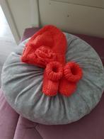 zelfgebreide muts met sokjes, Ophalen of Verzenden, Nieuw, Jongen of Meisje, Muts