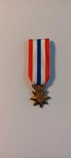 Orde en Vrede Medaille, Verzamelen, Ophalen of Verzenden, Overige soorten, Nederland, Lintje, Medaille of Wings