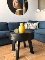 Zwart tafeltje gemaakt van een olievat, Industrieel, retro, Minder dan 55 cm, Metaal of Aluminium, Rond