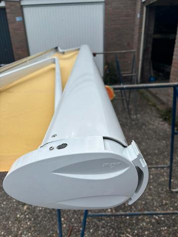 Weinor knikarmschermen 2 stuks beschikbaar  beschikbaar voor biedingen