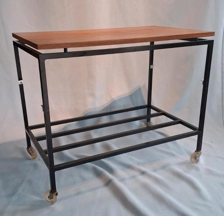 Vintage "Pastoe" Televisietafeltje, Huis en Inrichting, Kasten | Televisiemeubels, Zo goed als nieuw, Minder dan 100 cm, 50 tot 100 cm