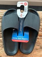 Lucovitaal slippers nieuw zwart maat 39-40, Slippers, Zwart, Nieuw, Ophalen of Verzenden