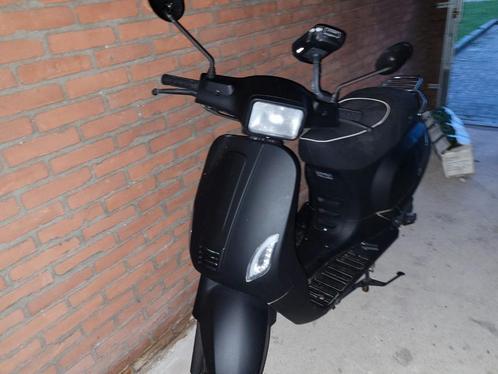 senzo rivalux S, Fietsen en Brommers, Snorfietsen en Snorscooters, Zo goed als nieuw, Overige merken, Ophalen