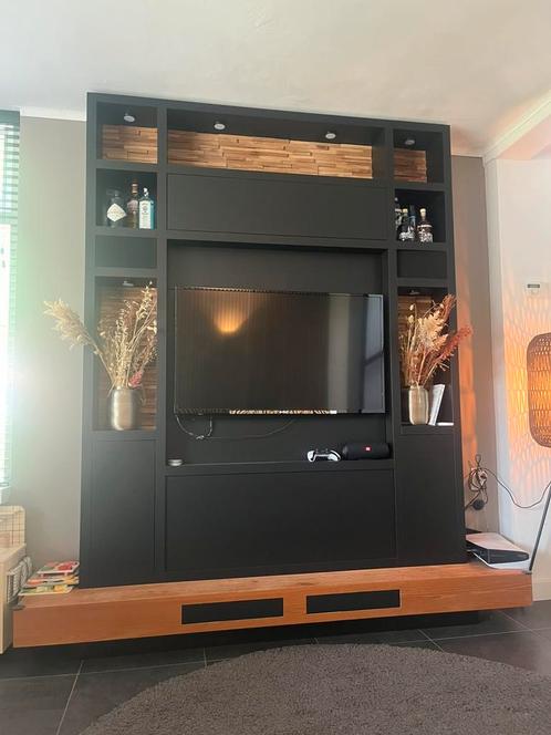 Tv kast / tv meubel, Huis en Inrichting, Kasten | Televisiemeubels, Zo goed als nieuw, 200 cm of meer, 150 tot 200 cm, 25 tot 50 cm