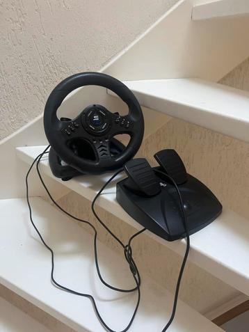 Race stuurwiel met pedalen beschikbaar voor biedingen