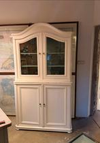 Antieke kast met glazen deuren, Ophalen