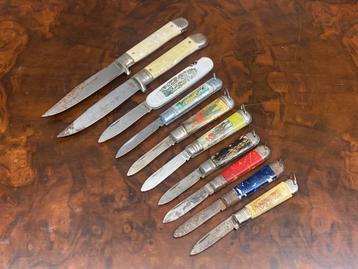 Verzameling vintage antiek souvenier zakmes mes dolk set beschikbaar voor biedingen