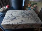 Mooie grote oude Franse Brocante stoffen Toile de jouy doos, Ophalen of Verzenden