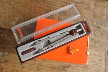 ROTRING passer nieuw doosje + extra bevestiging Rotringpen beschikbaar voor biedingen