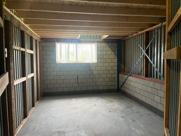 Per direct 35 m2 opslagruimte beschikbaar voor biedingen