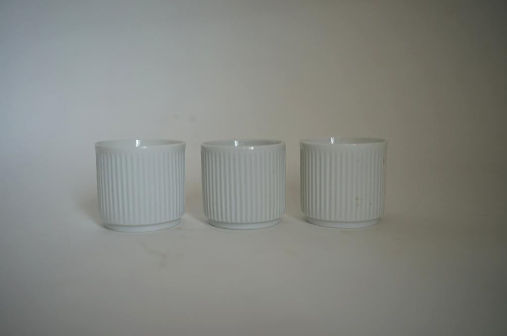 vintage arzberg cannelee wit ribbel 3x eierdop, Huis en Inrichting, Keuken | Servies, Overige typen, Ophalen of Verzenden, Zo goed als nieuw