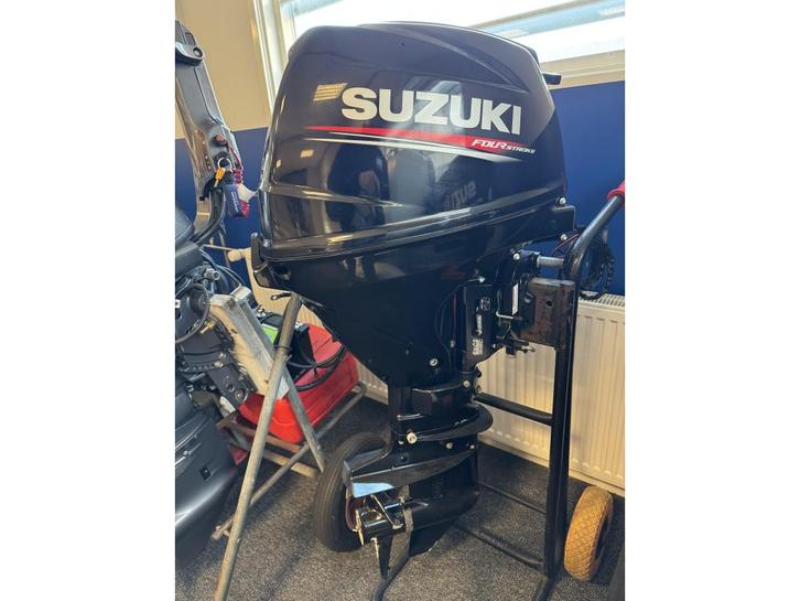 Suzuki DF30A, Watersport en Boten, Buiten- en Binnenboordmotoren, Gebruikt, Benzine