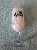 Bierglas met een oldtimer, Ophalen of Verzenden, Zo goed als nieuw, Bierglas