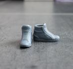 Barbie kleding nieuw - Originele sport schoenen sneakers, Ophalen of Verzenden, Nieuw, Barbie
