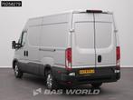 Iveco Daily 35S21 BPM VRIJ! 3.0L Automaat 2x Schuifdeur 210P, Auto's, Bestelauto's, Automaat, Stof, Euro 6, 4 cilinders