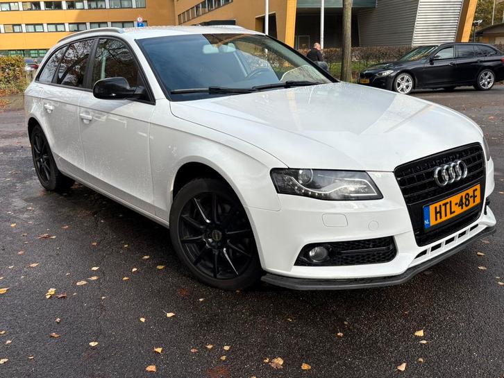 Audi A4 1.8 Tfsi 118KW GEREVISEERD/ S LINE /YOUNGTIMER/XENON, Auto's, Audi, Bedrijf, A4, ABS, Adaptieve lichten, Airbags, Airconditioning