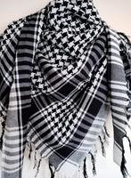 !! 🖤 Keffiyeh look-a-like 🖤 !!, Ophalen of Verzenden, Zo goed als nieuw