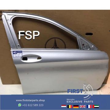 W205 portier rechts voor Mercedes C Klasse rechter portier 2 beschikbaar voor biedingen