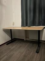 Bureau ikea, Huis en Inrichting, Bureaus, Ophalen of Verzenden, Gebruikt, Bureau