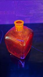 Cadmium glazen likeurfles, Antiek en Kunst, Ophalen of Verzenden