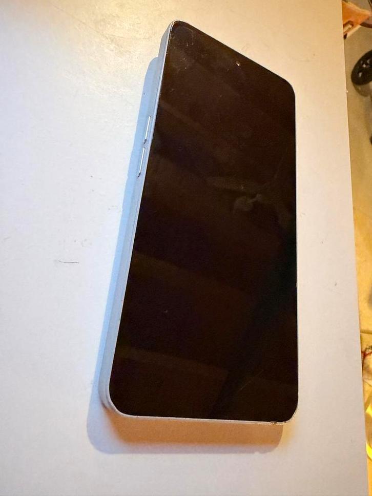 Nothing Phone Pro 3a- Gebruikt met barst achterkant, Telecommunicatie, Mobiele telefoons | Overige merken, Gebruikt, Zonder abonnement