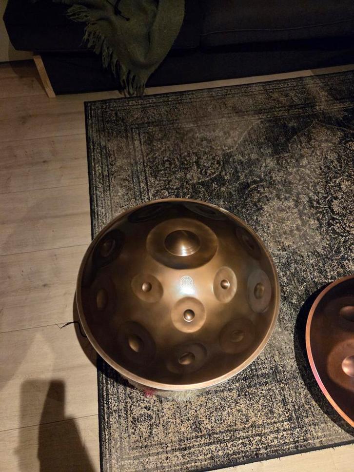 D kurd 16 van handpan studio Amsterdam, Muziek en Instrumenten, Percussie, Zo goed als nieuw, Melodische percussie, Ophalen of Verzenden