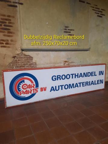 Reclamebord Groothandel en Automaterialen. beschikbaar voor biedingen