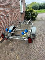Pega trailer 550 kg as  450 mtr boot 750€, Watersport en Boten, Boottrailers, Ophalen, Zo goed als nieuw, Minder dan 6 meter, Overige typen
