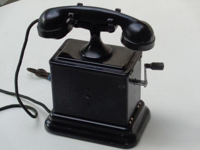 Oude Telefoon BELL TELEPHONE  ST - 130 met Zwengel uit 1930, Ophalen of Verzenden, Gebruikt, Bakeliet
