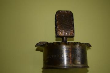 militaria bevrijding, trench art asbak beschikbaar voor biedingen