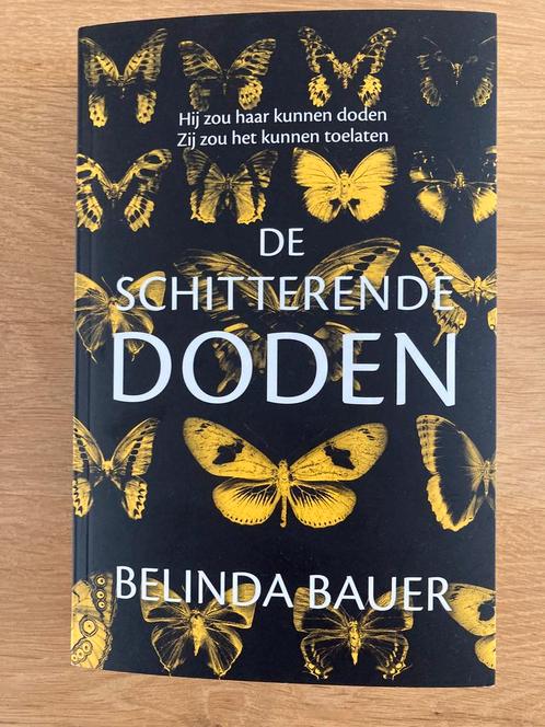 Belinda Bauer - De schitterende doden, Boeken, Thrillers, Zo goed als nieuw, Europa overig, Ophalen of Verzenden