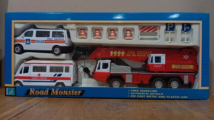 Modelauto's Road Monster AC460, Hobby en Vrije tijd, Modelauto's | 1:87, Auto, Ophalen of Verzenden