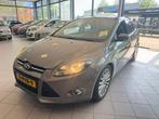 Ford Focus 1.6 TI-VCT First Ed. APK 4-26 NAVI BLUETOOTH BJ 2, 125 pk, Gebruikt, 4 cilinders, Bruin