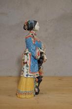 beeldje porselein china  Geisha, Antiek en Kunst, Ophalen of Verzenden