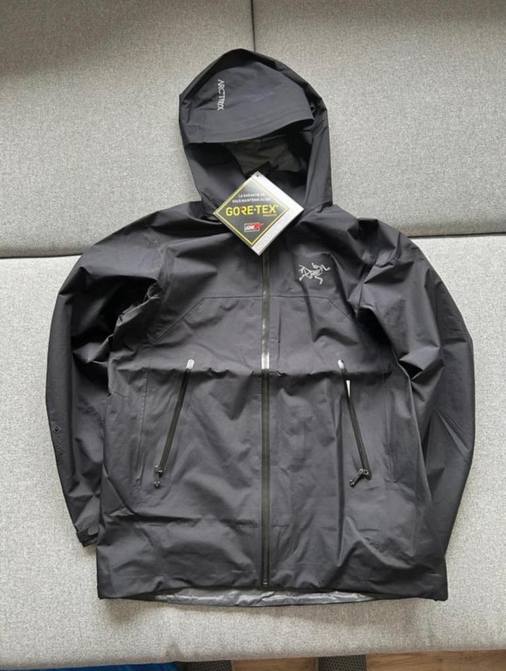 Arc'teryx Beta Gore-Tex Regenjas - ongedragen, Kleding | Heren, Jassen | Zomer, Nieuw, Maat 46 (S) of kleiner, Zwart, Ophalen of Verzenden