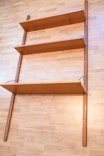 Design wandmeubel vintage midcentury scandinavisch beschikbaar voor biedingen