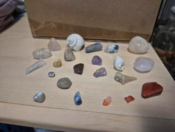 set edelstenen, mineralen, fossielen  beschikbaar voor biedingen