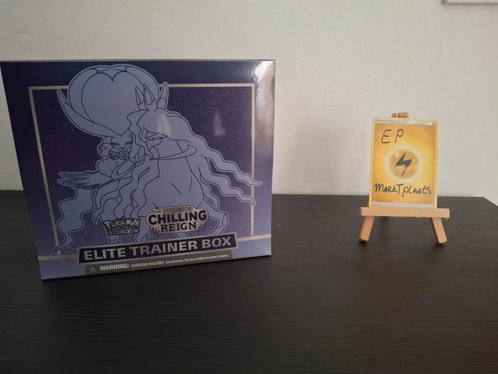 Pokemon Chilling Reigh Elite Trainer Box (etb), Hobby en Vrije tijd, Verzamelkaartspellen | Pokémon, Nieuw, Boosterbox, Ophalen of Verzenden