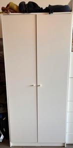 Spacious wardrobe with hanger and shelf, Huis en Inrichting, Kasten | Kledingkasten, Ophalen, Gebruikt, Met hangruimte, 50 tot 100 cm