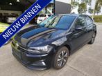 Volkswagen Polo 1.0 TSI Comfortline DSG * 98.520 Km * NAVI *, Stof, Gebruikt, 1096 kg, Zwart