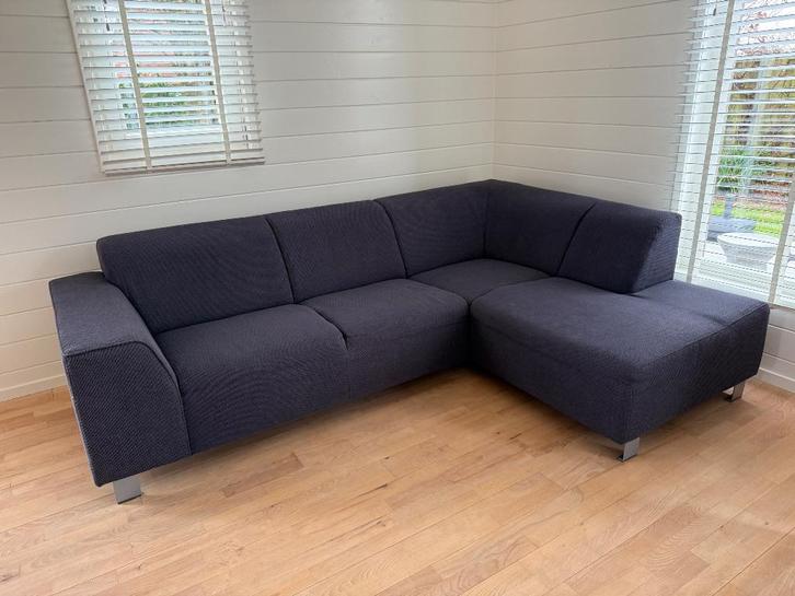 Bank (Hoekbank) antraciet gratis, Huis en Inrichting, Banken | Bankstellen, Gebruikt, Hoekbank, Vierpersoons of meer, 200 tot 250 cm