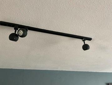 Moderne zwarte spotjes armatuur op rail. Gissi SL 3 black beschikbaar voor biedingen