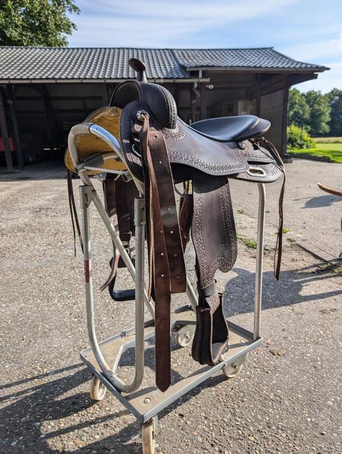 Freemax westernzadel, Dieren en Toebehoren, Paarden en Pony's | Zadels, Zo goed als nieuw, Western, Ophalen