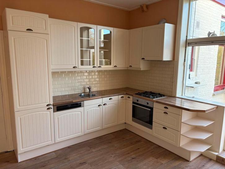 Landelijke Ikea keuken gebruikt., Huis en Inrichting, Keuken | Complete keukens, Gebruikt, Hoekkeuken, Crème, Kunststof, Ophalen