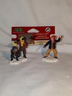 Lemax 22554 snowball fight jaar 2002., Diversen, Kerst, Ophalen of Verzenden, Zo goed als nieuw