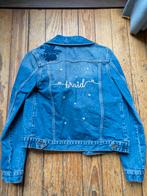 Spijkerjasje met 'bruid' tekst, Kleding | Dames, Jurken, Blauw, Ophalen of Verzenden, Onbekend, Maat 36 (S)